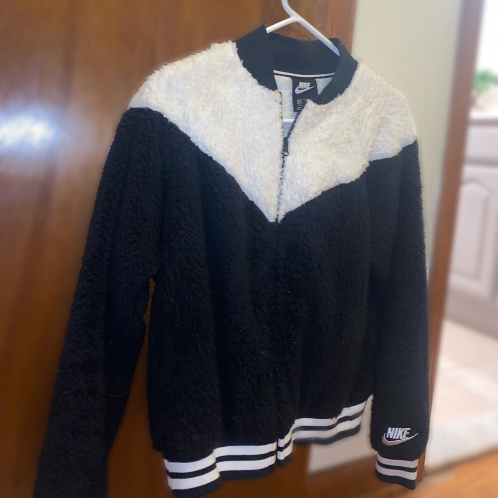 Nike sweater